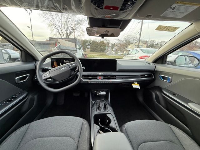 2025 Kia K4 LX