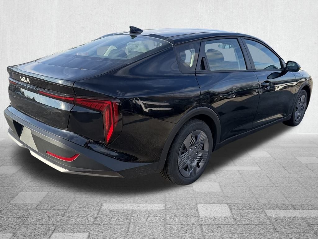 2026 Kia K4 LX