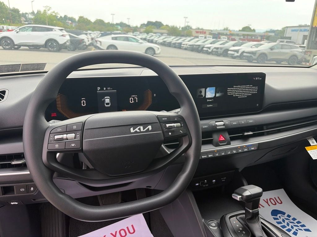 2026 Kia K4 LX