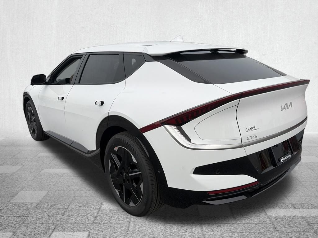 2026 Kia EV6 Wind