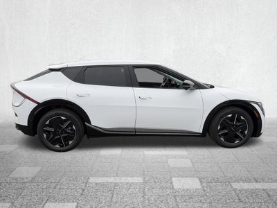 2026 Kia EV6 Wind