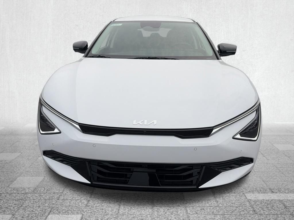 2026 Kia EV6 Wind