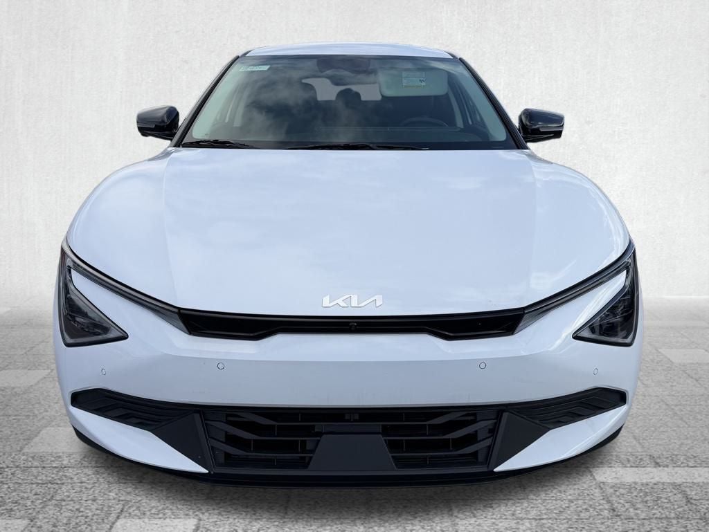 2025 Kia EV6 Light