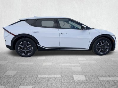 2025 Kia EV6 Light