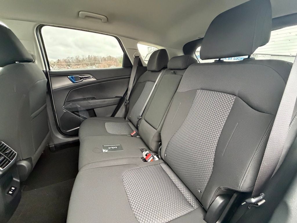 2026 Kia Sportage LX