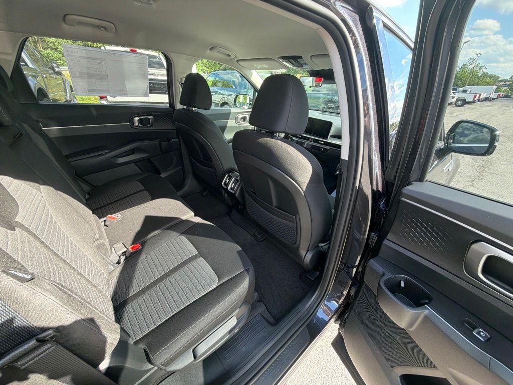 2026 Kia Sorento LX