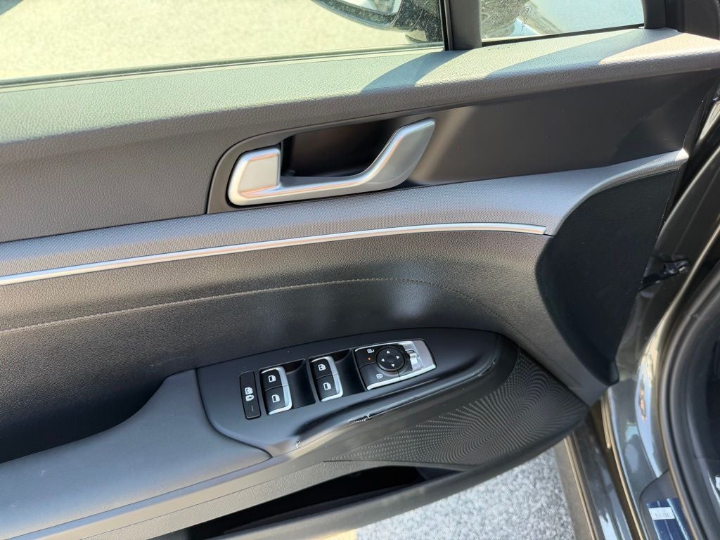 2026 Kia K5 Base