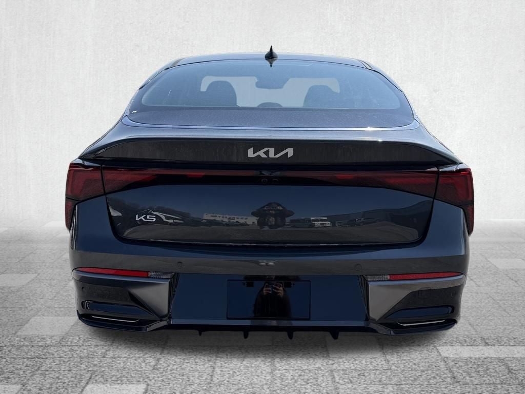 2026 Kia K5 Base