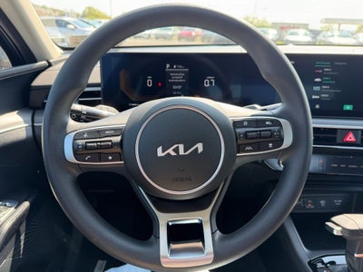 2026 Kia K5 Base