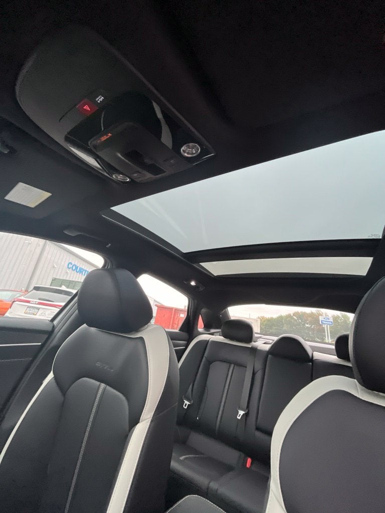 2027 Kia K5 GT-Line