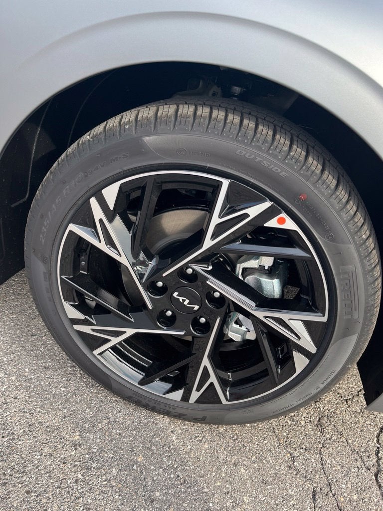 2027 Kia K5 GT-Line