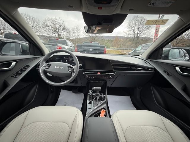 2026 Kia Niro EX