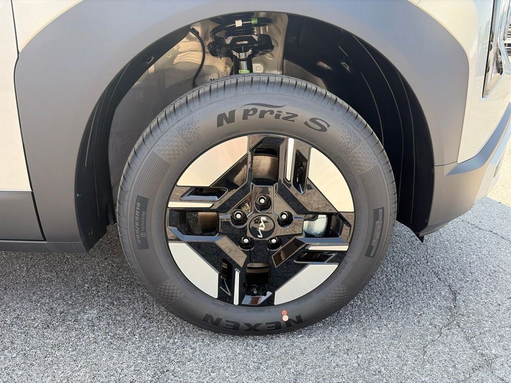 2027 Kia Seltos LX