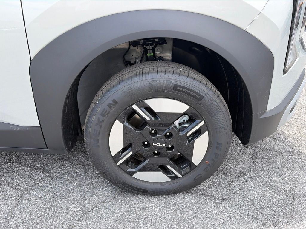 2027 Kia Seltos LX
