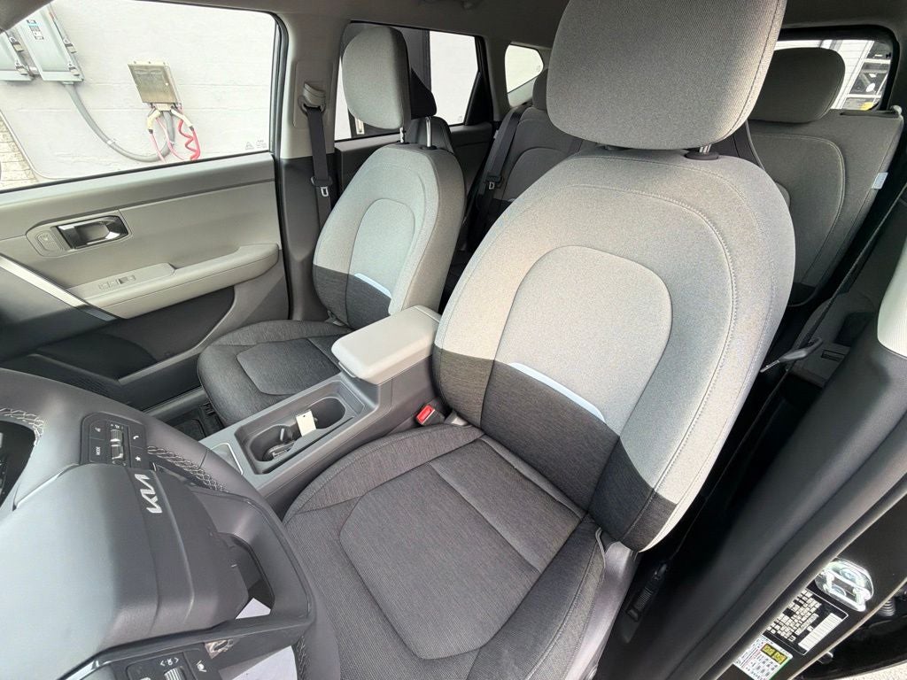 2027 Kia Seltos S