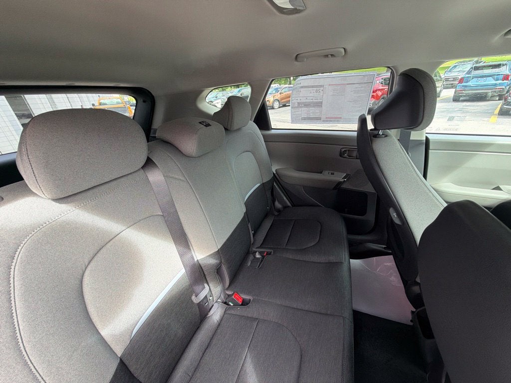2027 Kia Seltos S