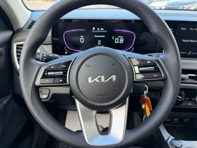 2026 Kia Seltos LX