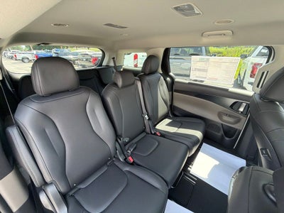 2026 Kia Carnival LXS