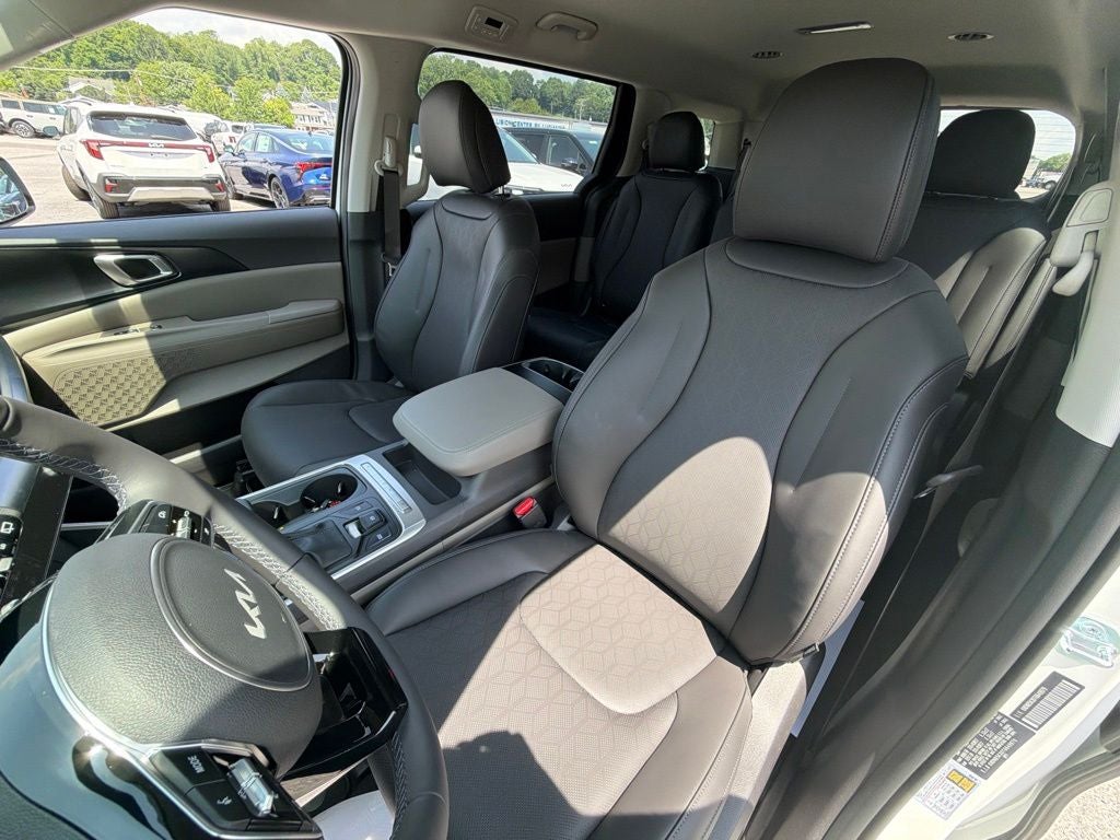 2026 Kia Carnival LXS