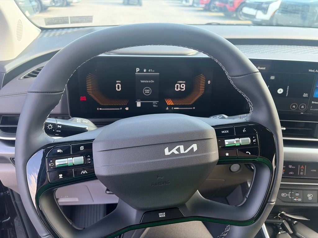 2027 Kia Carnival LX