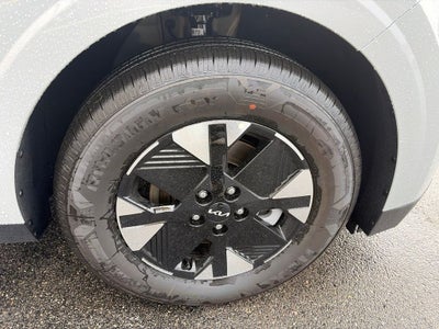 2027 Kia Carnival Hybrid LXS