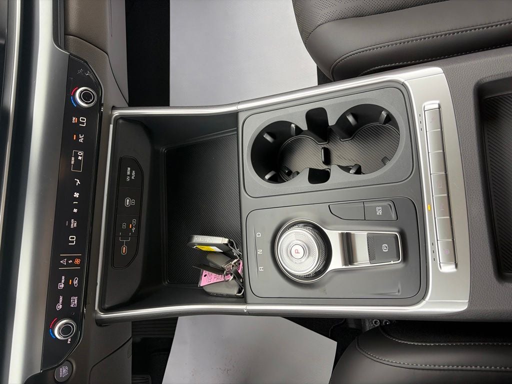 2027 Kia Carnival Hybrid LXS