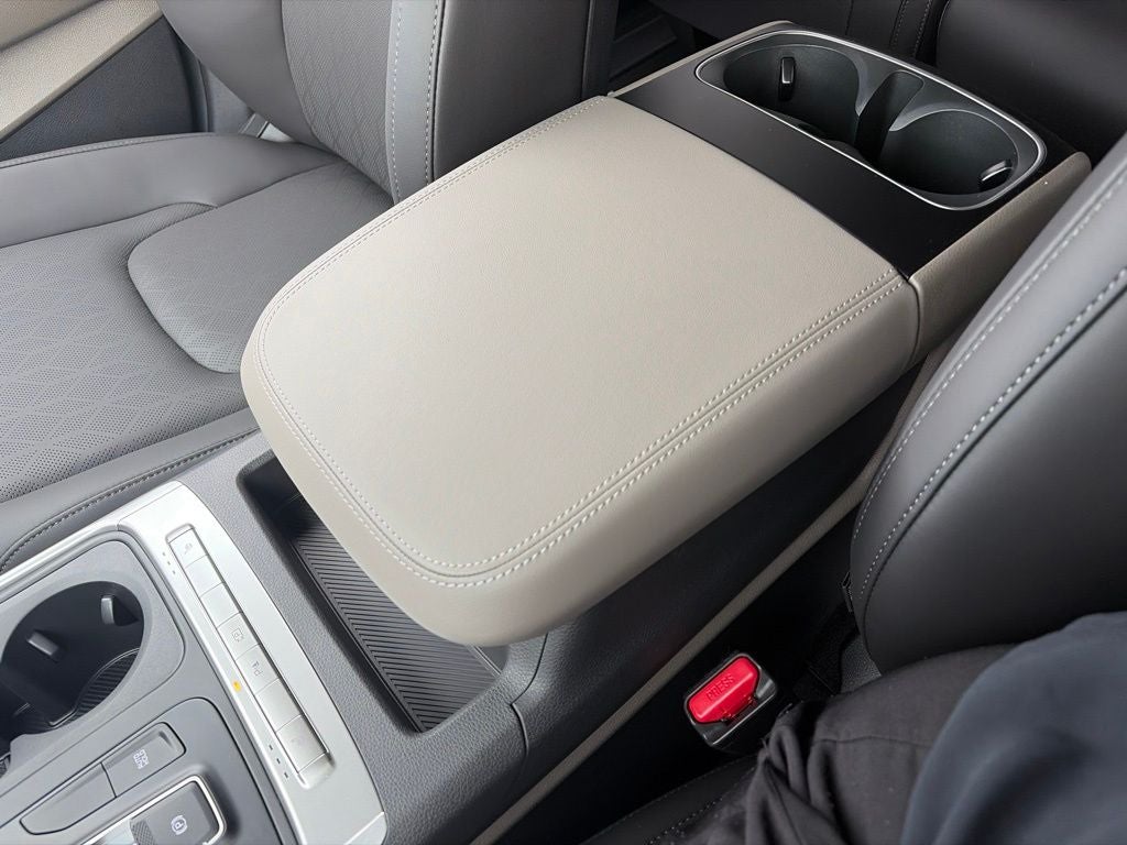 2027 Kia Carnival Hybrid LXS