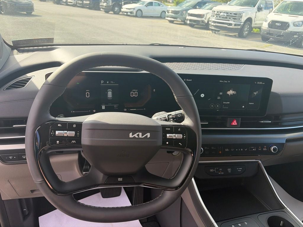2027 Kia Carnival Hybrid LXS