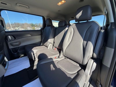 2026 Kia Carnival Hybrid LXS