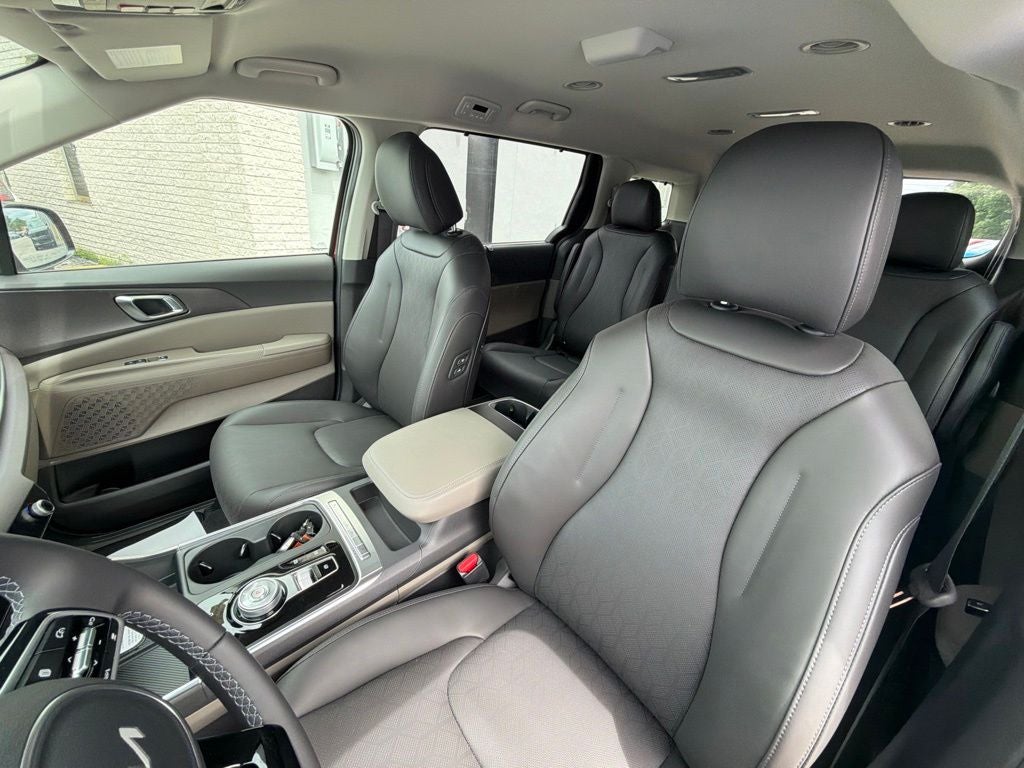 2026 Kia Carnival Hybrid EX