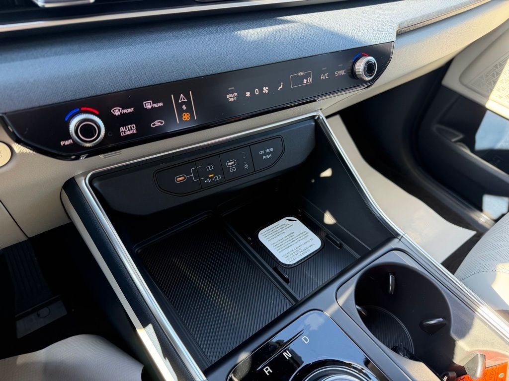 2026 Kia Carnival Hybrid EX