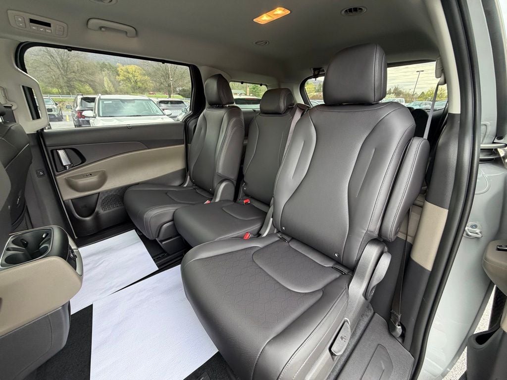 2026 Kia Carnival Hybrid EX