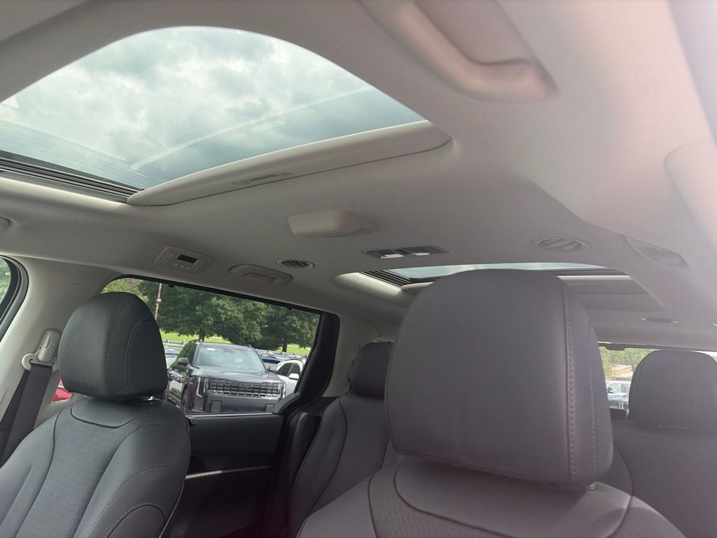 2027 Kia Carnival SX Prestige