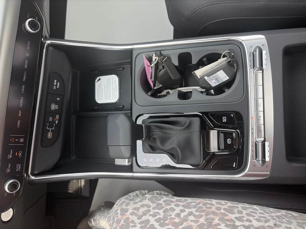 2027 Kia Carnival SX Prestige