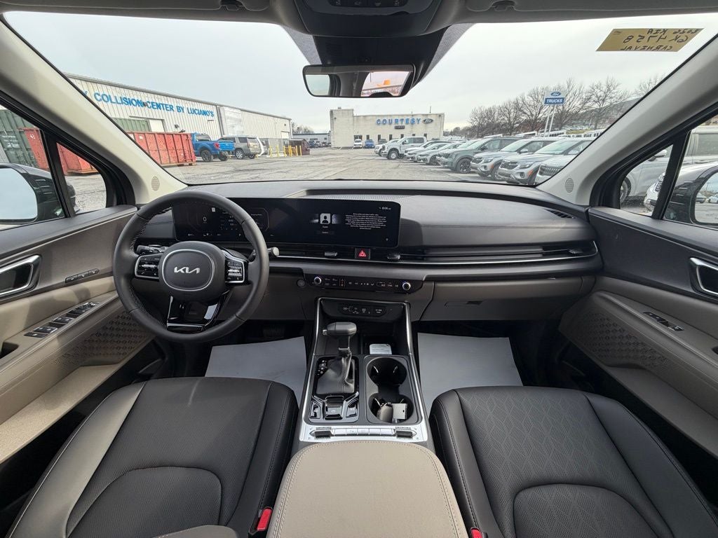 2026 Kia Carnival SX