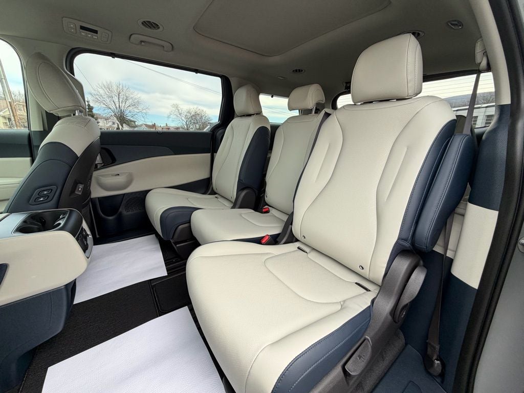 2026 Kia Carnival Hybrid SX