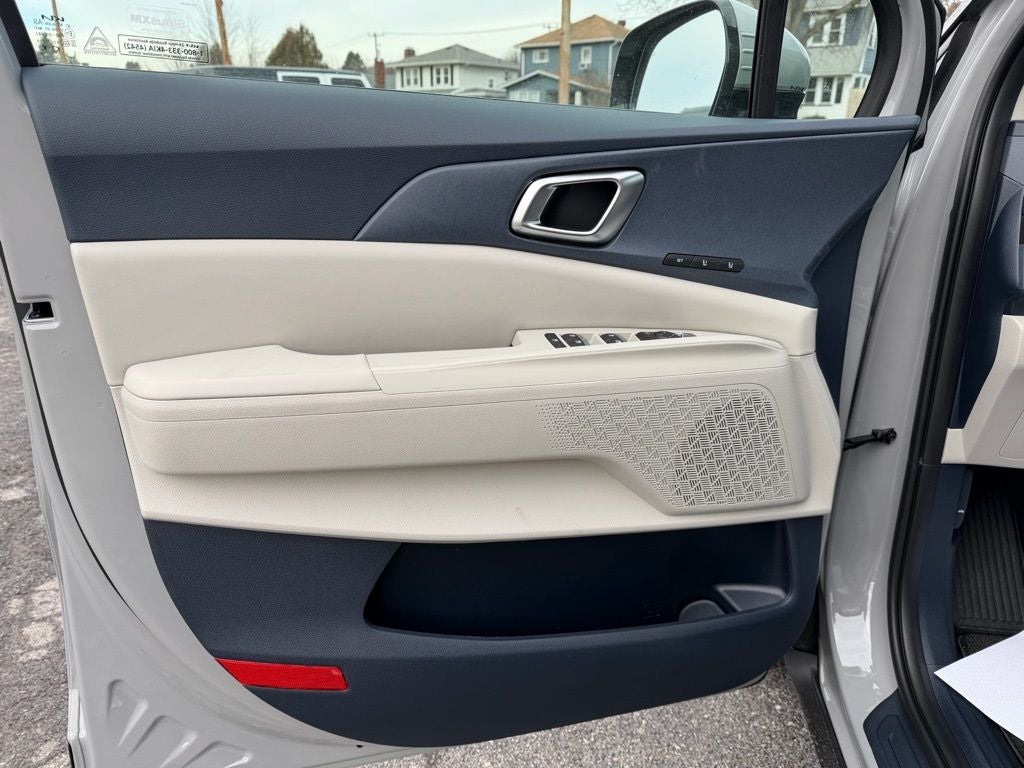 2026 Kia Carnival Hybrid SX