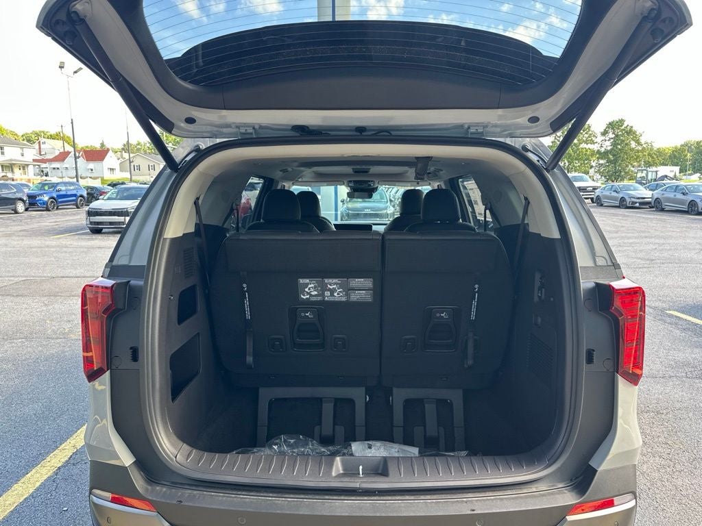 2027 Kia Carnival Hybrid SX