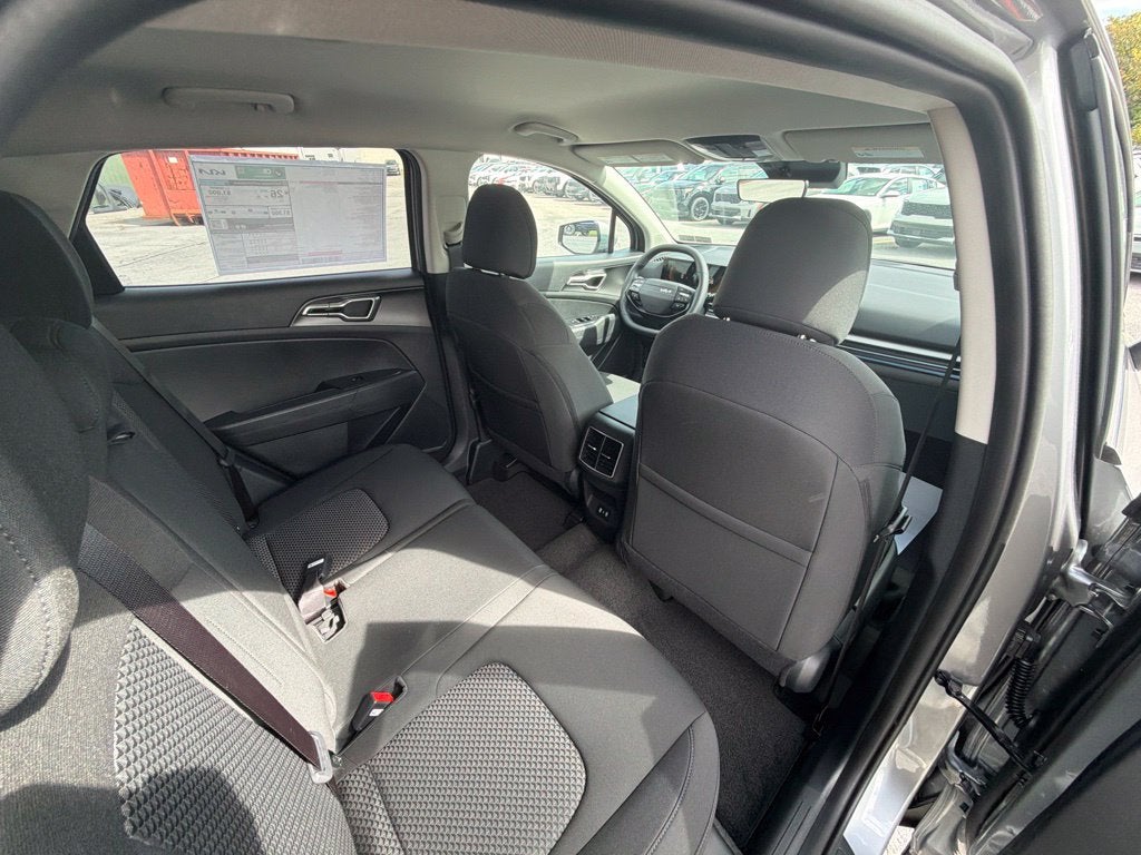 2026 Kia Sportage LX