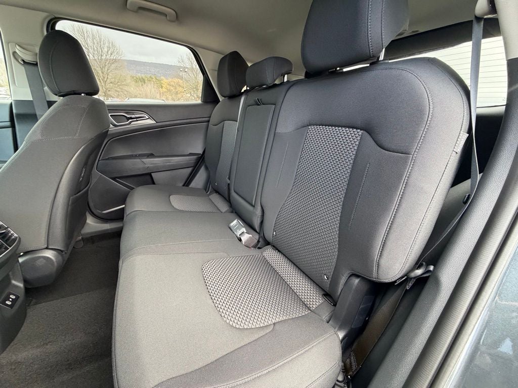 2026 Kia Sportage Hybrid S