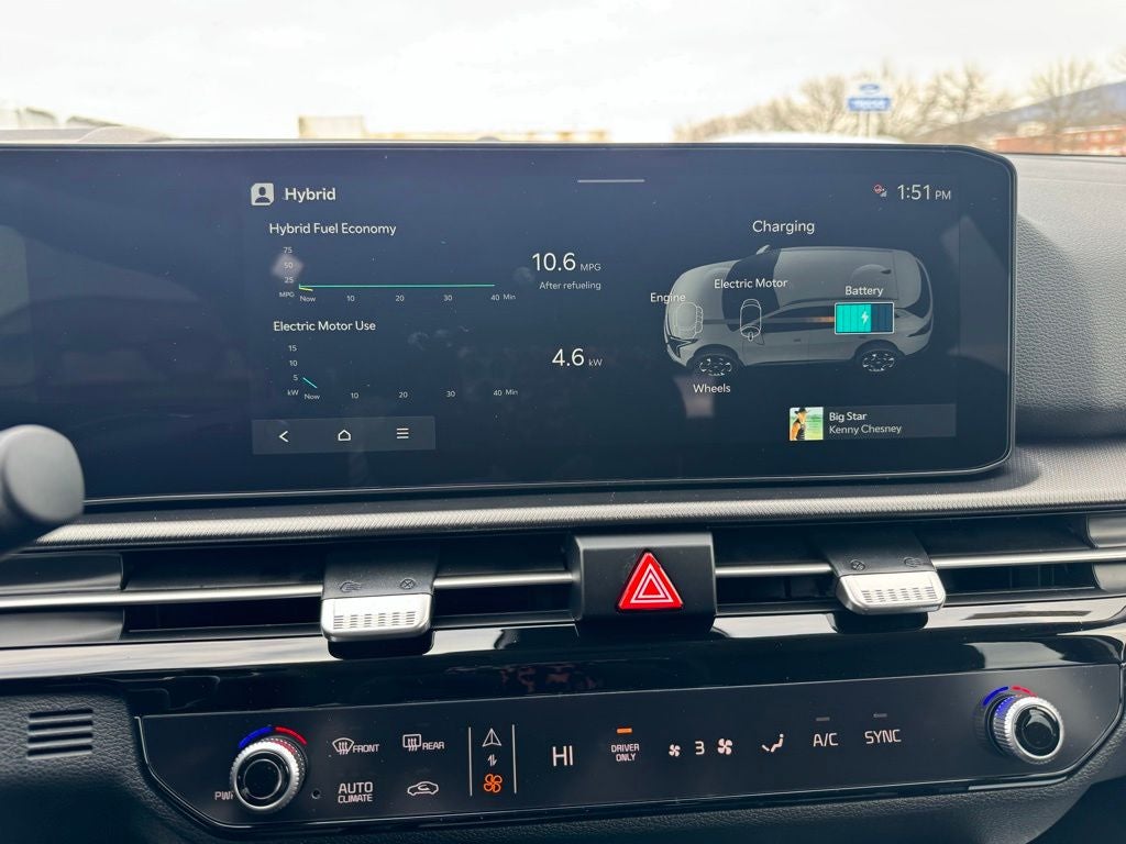 2026 Kia Sportage Hybrid S