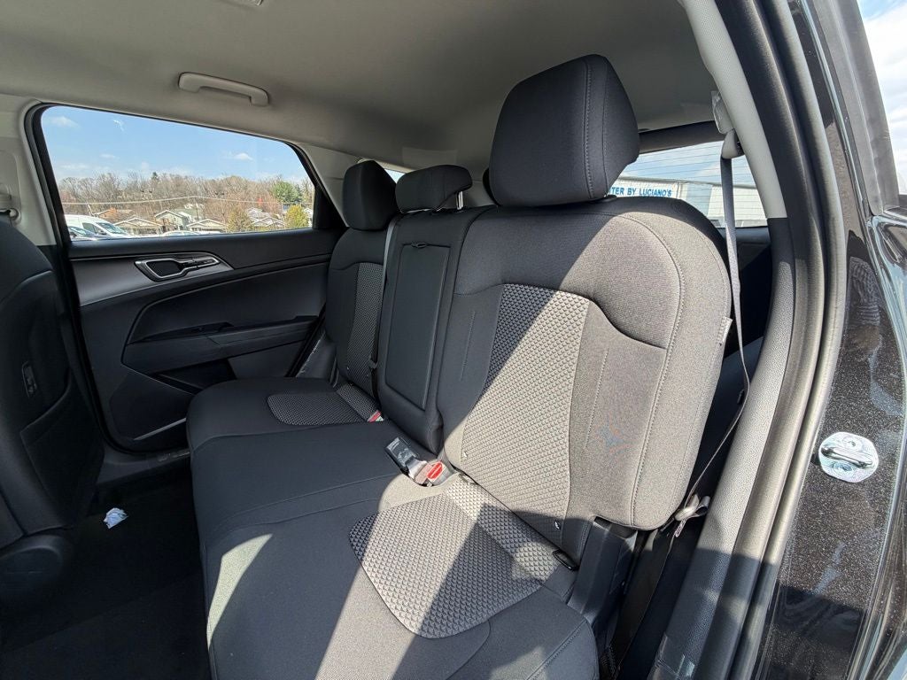 2026 Kia Sportage Hybrid S