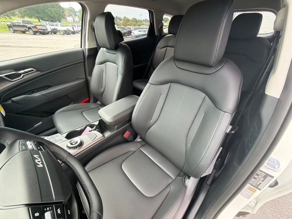 2027 Kia Sportage Hybrid EX